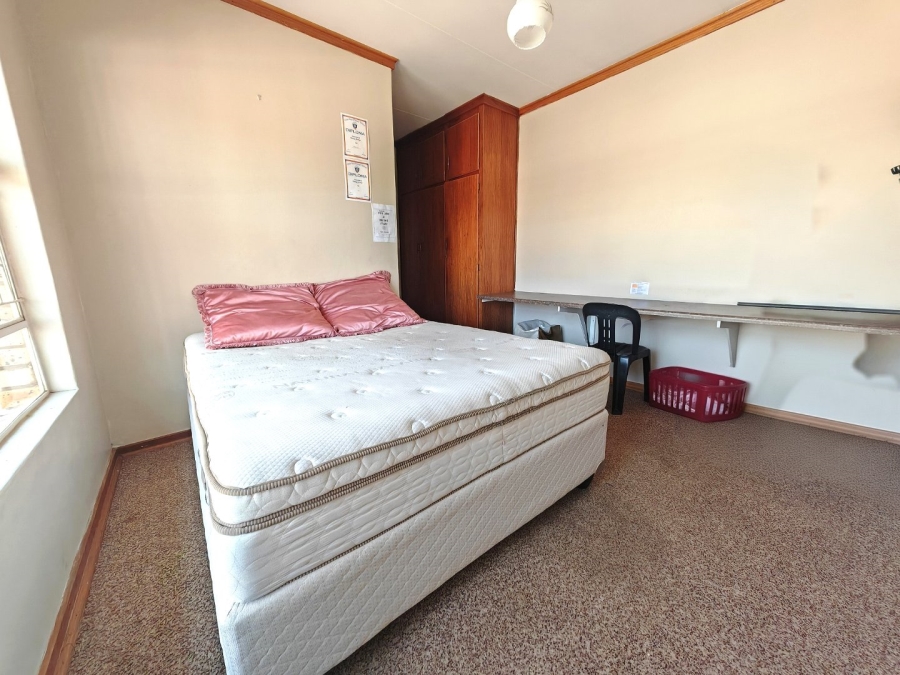 3 Bedroom Property for Sale in Uitsig Free State